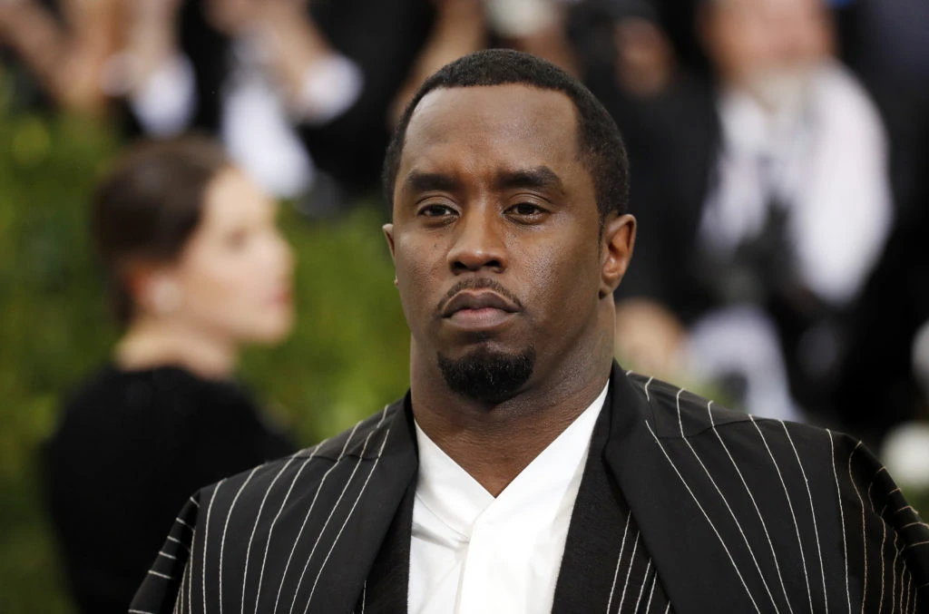 diddy-diki-holywood.jpg diddy-diki-holywood.jpg