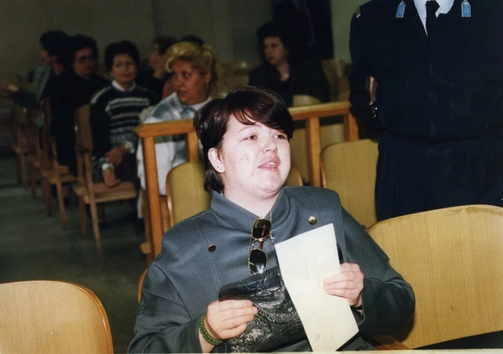 mama-1995.jpg mama-1995.jpg