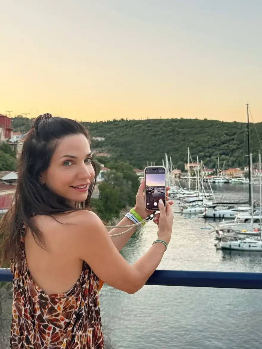 katerina-gheronikoloy3.webp katerina-gheronikoloy3.webp