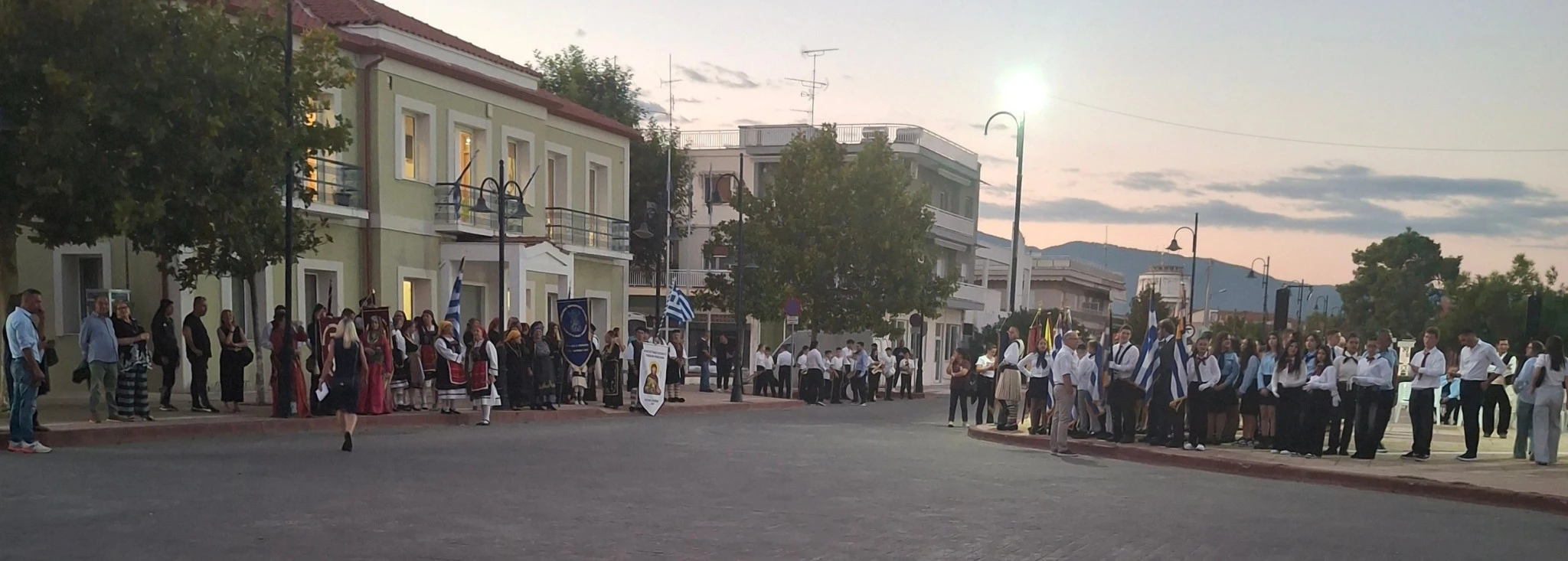 dimos-irakleias-109-xronia-omirias-pozarevats3.jpg dimos-irakleias-109-xronia-omirias-pozarevats3.jpg