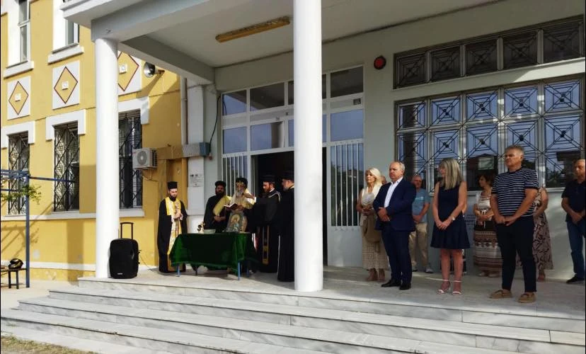 dionisia-zika-giorgos-tatsios-dimos-sintikis-sxoleia2.jpg dionisia-zika-giorgos-tatsios-dimos-sintikis-sxoleia2.jpg