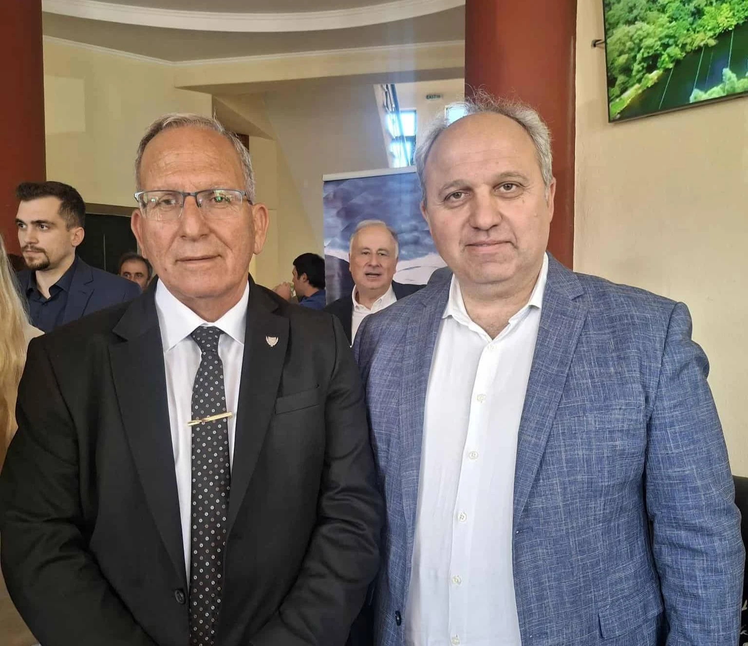 tatsios4.jpg tatsios4.jpg
