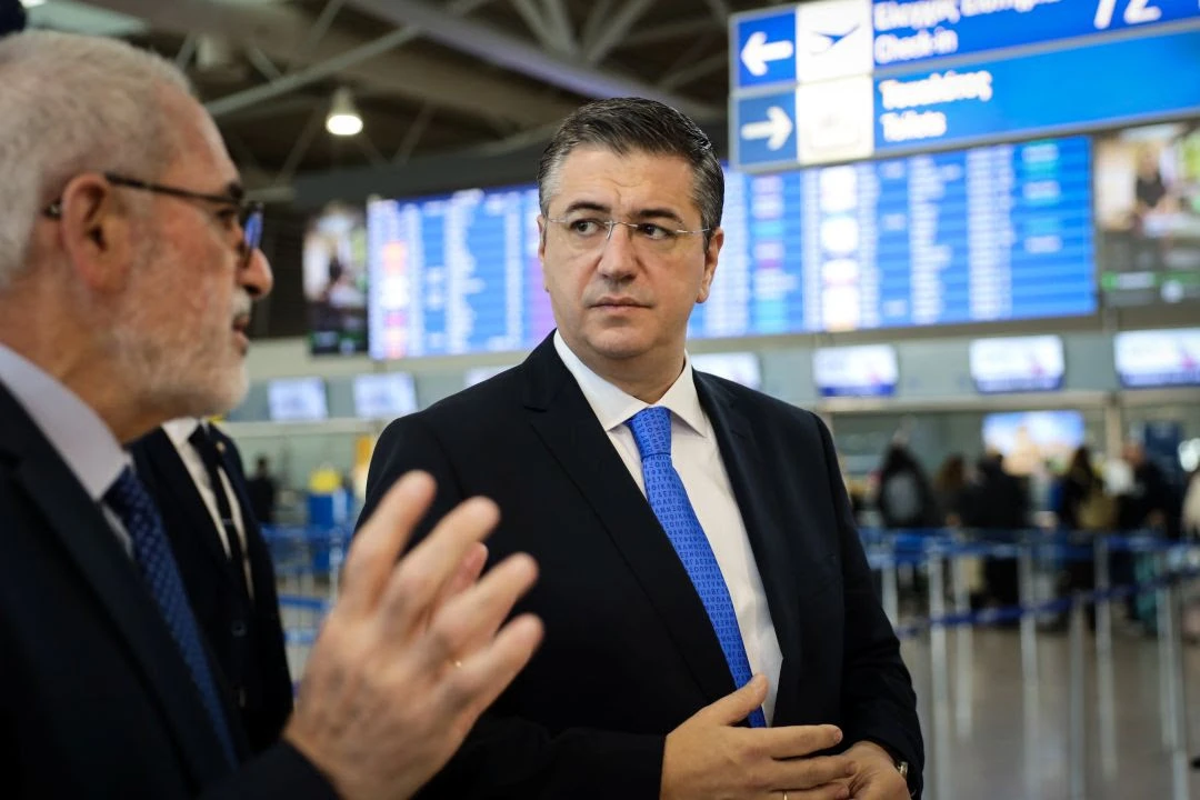 tzitzikostas-energeiaka-aftonomo-aerodromio-athinas2.jpg?v=0