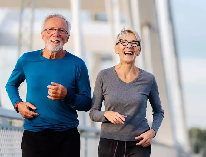 Η «μαγική» πρωτεΐνη που αναστρέφει τη γήρανση – Με μία δόση