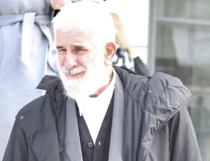 «Ξέρω τι άνθρωπος είναι ο Πέτρος Φιλιππίδης, του την είχαν στημένη», δήλωσε ο Αλέξανδρος Παρίσης