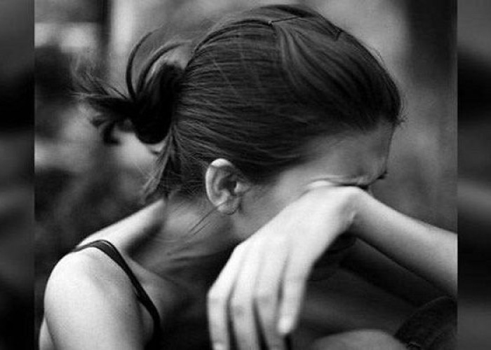 «ΓΙΑ ΤΗ ΜΑΜΑ ΜΟΥ, ΠΟΥ ΕΙΝΑΙ ΤΟΣΟ ΚΟΥΡΑΣΜΕΝΗ ΚΑΙ ΔΕΝ ΜΠΟΡΕΙ ΑΛΛΟ» – Η ΣΥΓΚΛΟΝΙΣΤΙΚΗ ΕΠΙΣΤΟΛΗ ΠΟΥ ΚΑΝΕΙ ΤΟ ΓΥΡΟ ΤΟΥ ΔΙΑΔΙΚΤΥΟΥ!