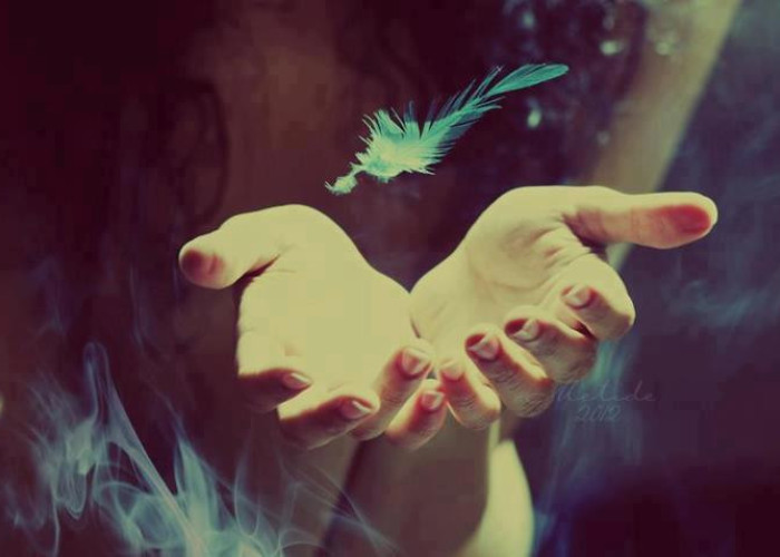 6 ΤΡΟΠΟΙ ΓΙΑ ΝΑ ΕΛΞΕΙΣ ΟΤΙ ΟΝΕΙΡΕΥΕΣΑΙ!