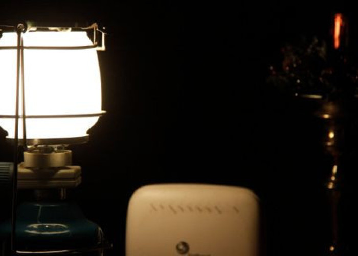 ΜΑΓΝΗΣΙΑ: ΜΑΘΗΤΡΙΑ ΔΙΑΒΑΖΕ ΣΤΟ ΠΕΖΟΔΡΟΜΙΟ ΓΙΑΤΙ ΗΤΑΝ ΚΟΜΜΕΝΟ ΤΟ ΡΕΥΜΑ ΣΤΟ ΣΠΙΤΙ!