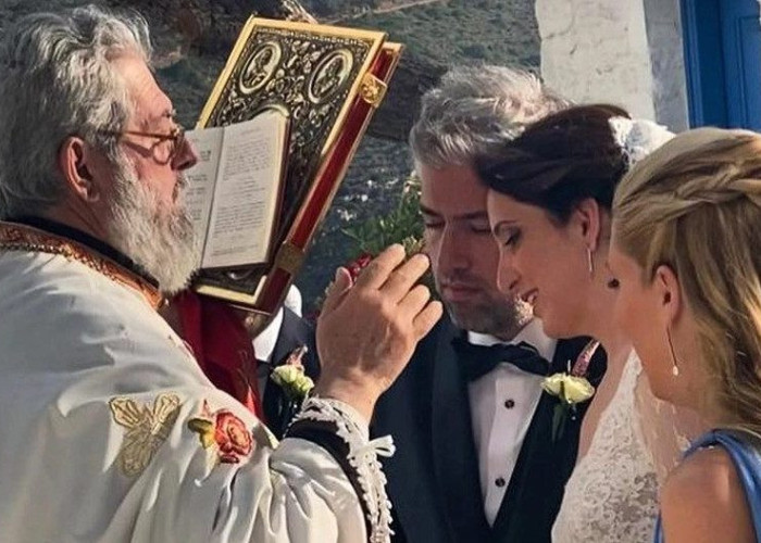 Γάμος στην Τζιά για την οικογένεια Μητσοτάκη – Ποιοι έδωσαν το «παρών»