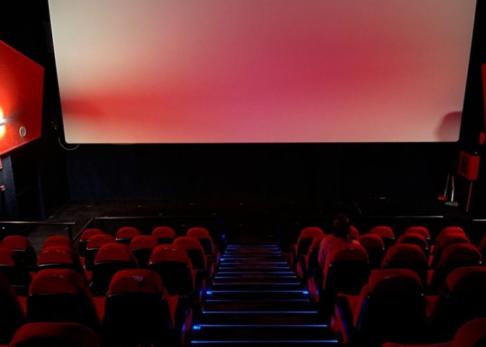 Τον παράτησε γιατί δεν μπορούσε να την πάει σινεμά αλλά πήρε την εκδίκησή του