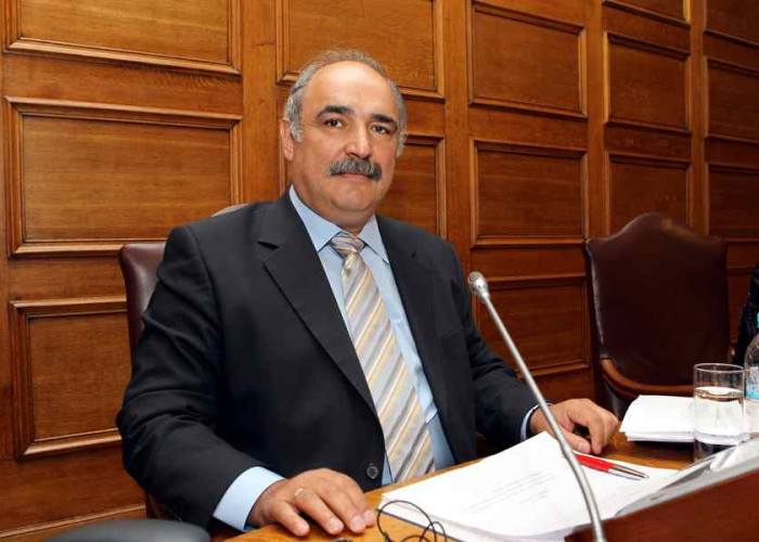 Μάρκος Μπόλαρης: Τέτοια που να πείθει τους Έλληνες …