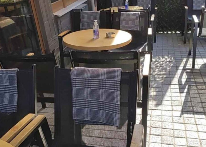 Θεσσαλονίκη: Τα καταστήματα εστίασης μοιράζουν κουβέρτες στους πελάτες και κλείνουν τις σόμπες