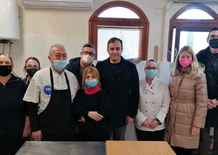 Από τον Τάσο Χατζηβασιλείου δωρεά τροφίμων στο κοινωνικό συσσίτιο!