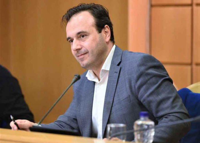 Δημήτρης Παπαστεργίου: Είναι δυσανάλογα μεγάλη η ευθύνη που έχει πέσει στις πλάτες της Αυτοδιοίκησης για τις σχολικές μονάδες