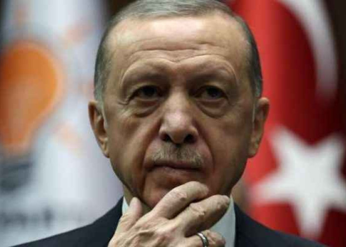 Ο Ερντογάν κρατήθηκε στην εξουσία με νύχια και με …δόντια!