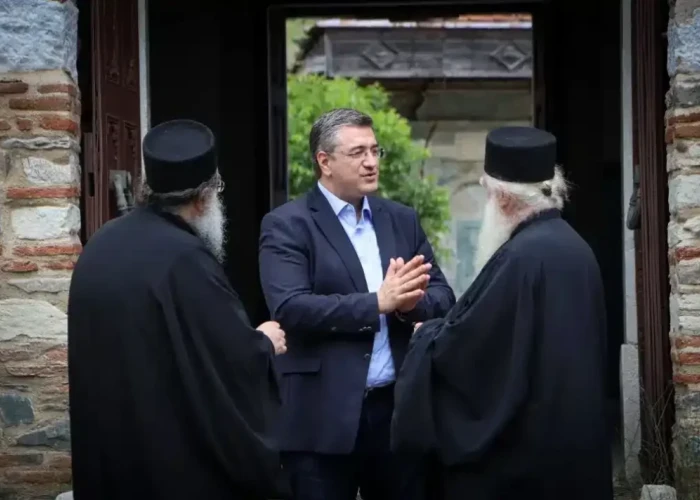 Στο Άγιον Όρος Διήμερη επίσημη επίσκεψη Τζιτζικώστα