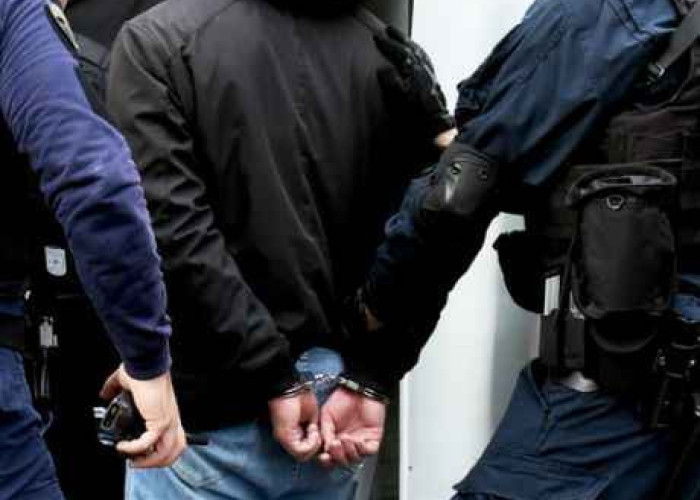 Συνελήφθησαν στην Ασπροβάλτα τέσσερις διακινητές μεταναστών