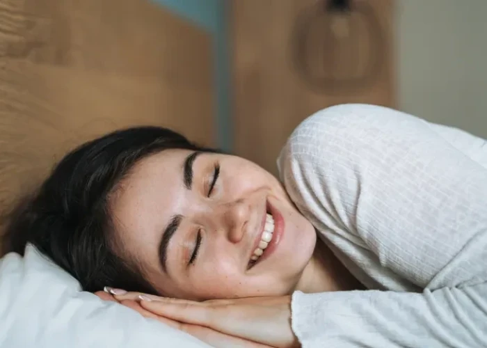 Έρευνα καταρρίπτει το ότι ο λίγο παραπάνω ύπνος το πρωί κάνει κακό στην υγεία μας