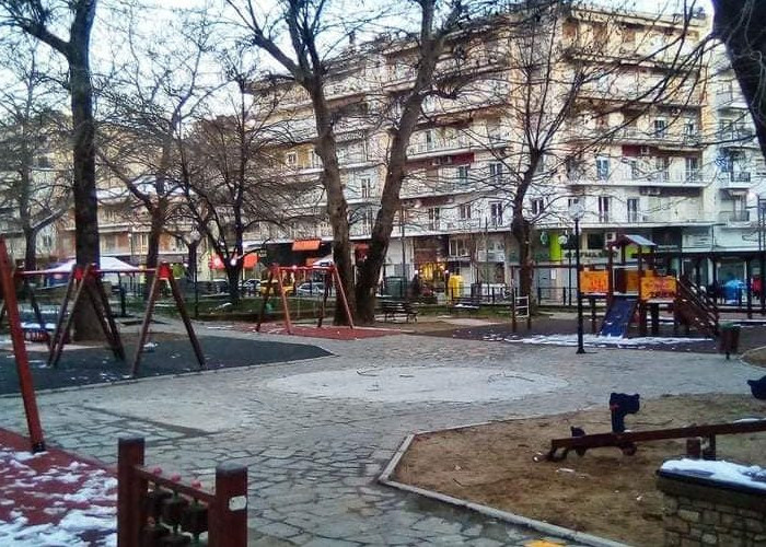 Apolitic: Έχει ο καιρός  γυρίσματα…