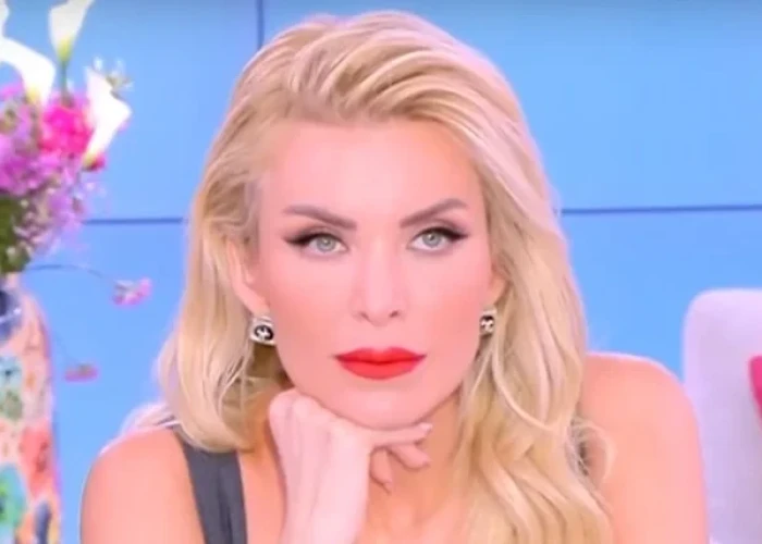 Κατερίνα Καινούργιου: “Δεν ψάχνω σύντροφο, άμα τύχει κάτι έτυχε! Κι εγώ είμαι μεγαλοκοπέλα”