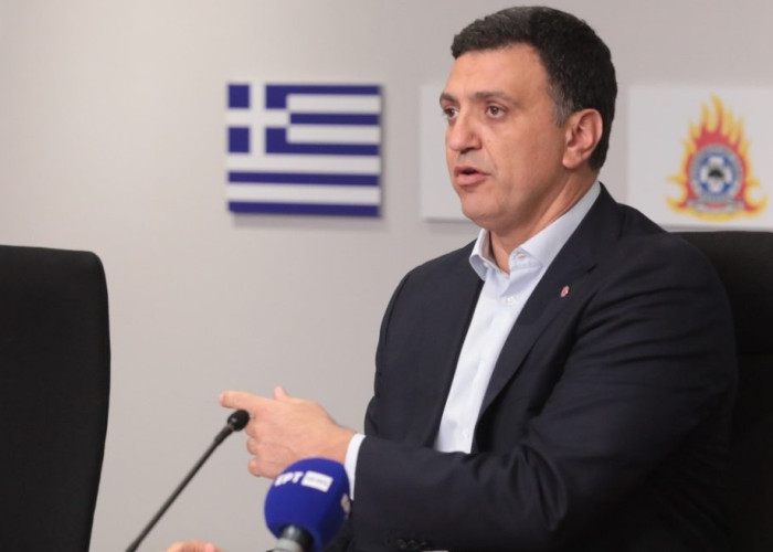 Βασίλης Κικίλιας για πυρκαγιές: «Μεγάλος ο αγώνας πυροσβεστών, πιλότων και δυνάμεων πολιτικής προστασίας»
