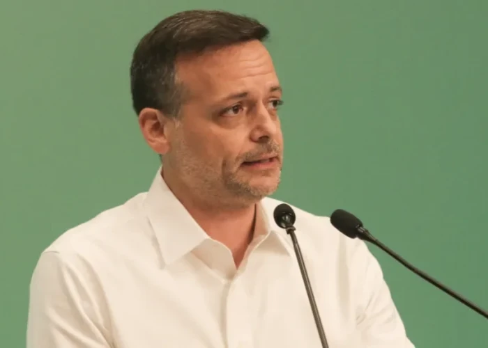 Χάρης Δούκας: «Αύριο το ΠΑΣΟΚ αλλάζει σελίδα»