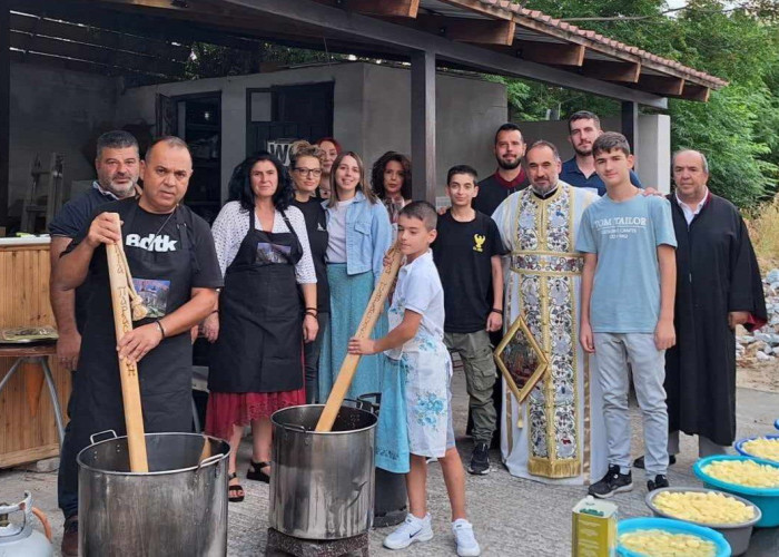 Σέρρες: Αναβίωσε και φέτος το «Μακάριο της Παναγίας» στην Αγία Παρασκευή στο Σιδηρόκαστρο