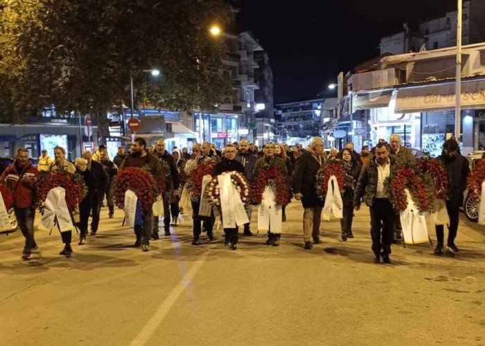 Με 2 πορείες για το Πολυτεχνείο – Χώρια ΚΚΕ και Εργατικό Κέντρο