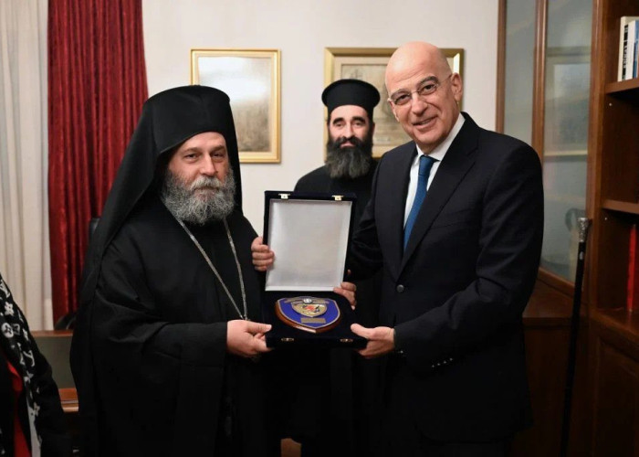 Επίσκεψη Ν. Δένδια στη Μητρόπολη Ιωαννίνων