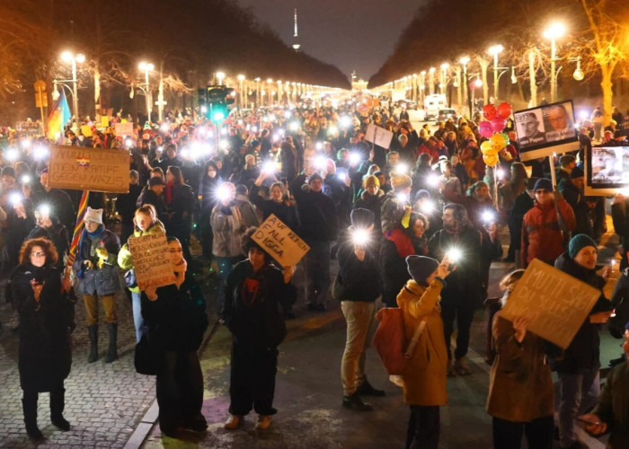 Γερμανία: Πάνω από 160.000 διαδηλωτές στο Βερολίνο κατά της ακροδεξιάς και του Φρίντριχ Μερτς