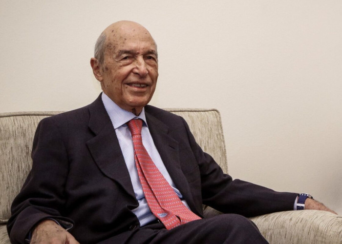 Κώστας Σημίτης: Τετραήμερο εθνικό πένθος για τον θάνατο του