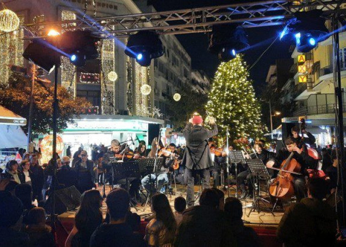 Πολιτεία των Ευχών:Χριστουγεννιάτικη συναυλία από τους «Μουσικούς Εισβολείς» του Μουσικού Σχολείου Σερρών