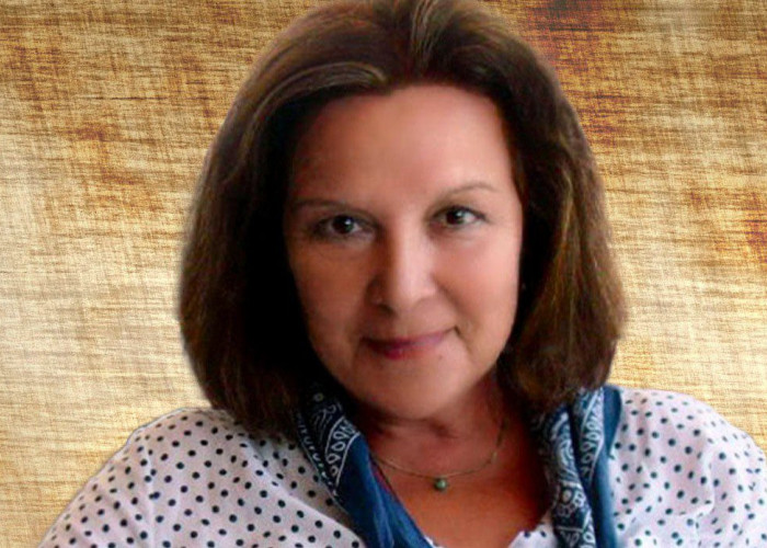 Η νέα ποιητική συλλογή της Περσεφόνης Τζίμα “Ανθεκτικά υλικά”