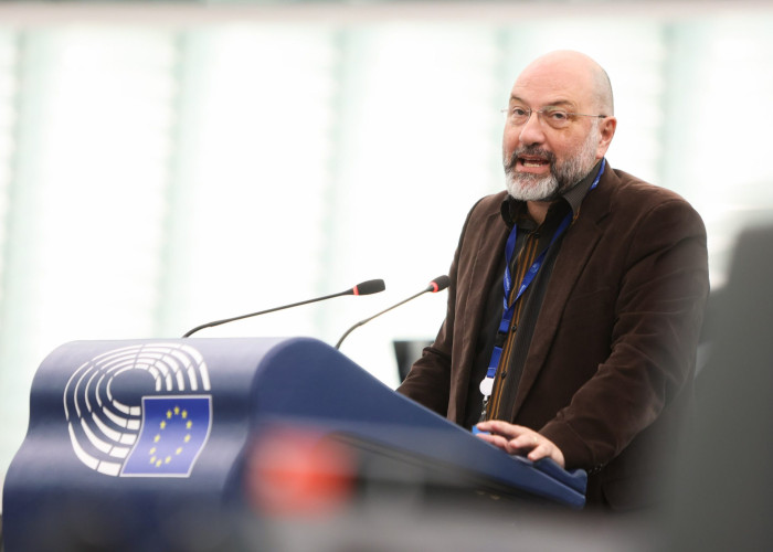 Σάκης Αρναούτογλου: Χάνεται η κτηνοτροφία – Ζητείται νέα στρατηγική για την ευλογιά