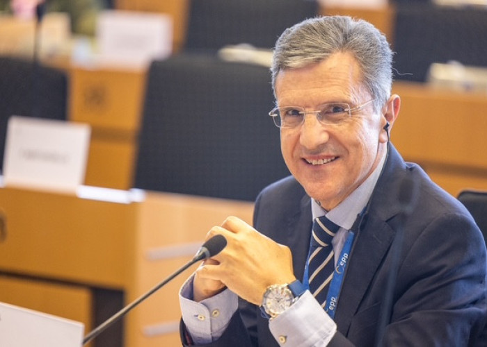 Κριστίν Λαγκάρντ σε Γ. Αυτιά: Πρόβλημα διαρκείας αν κλείσουν τα στενά του Ορμούζ