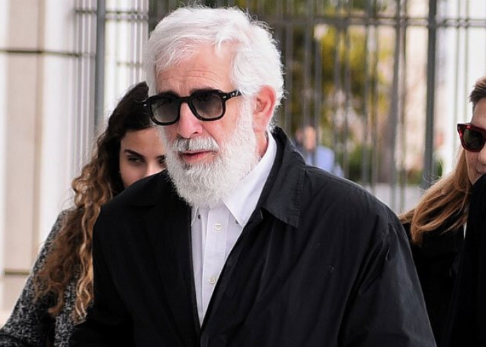 Ομόφωνα ένοχος ο Πέτρος Φιλιππίδης για δυο απόπειρες βιασμού - Ξέσπασαν σε λυγμούς οι γυναίκες που τον είχαν καταγγείλει