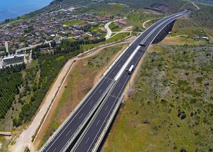 Κρήτη: Πάνω από 1.000 πρόστιμα από την Τροχαία το τριήμερο του Αγίου Πνεύματος