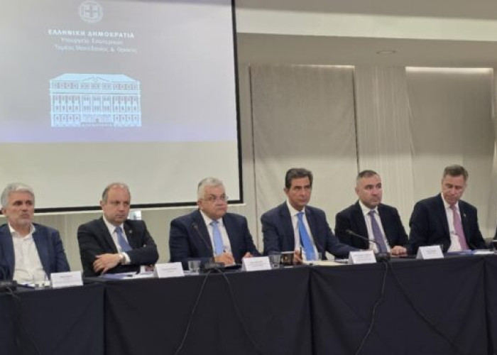 Προτάσεις Μαλλιαρά για τη διασύνδεση των πανεπιστημίων με την αγορά εργασίας στη σύσκεψη υπό τον Υφυπουργό Εσωτερικών Κώστα Γκιουλέκα