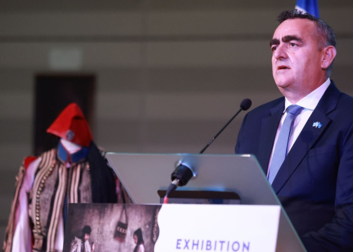 Εγκαίνια Έκθεσης Φρέντη Μπελέρη στο Ευρωπαϊκό Κοινοβούλιο
