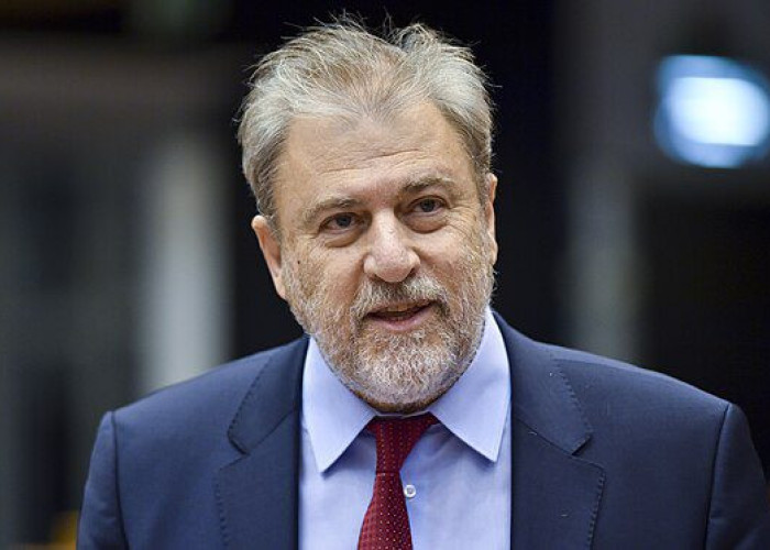 Νότης Μαριάς: Να πως Ελλάδα και Κύπρος άνοιξαν την Κερκόπορτα για ψήφιση του Κανονισμού SAFE