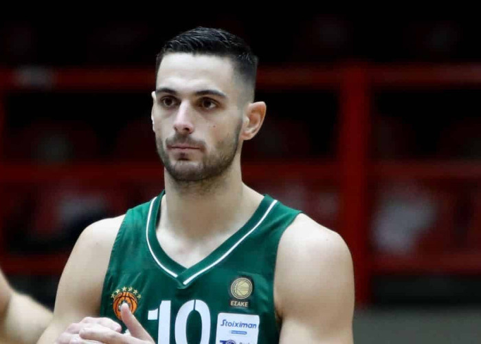 Ο Ιωάννης Παπαπέτρου ανακοίνωσε το τέλος της καριέρας του σε ηλικία 31 ετών-H σπουδαία πορεία του και τα μηνύματα Παναθηναϊκού, Ολυμπιακού