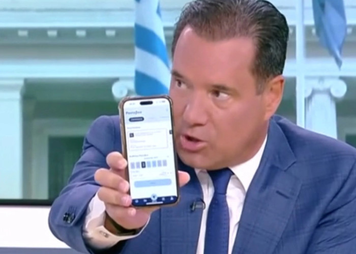 Άδωνις: Έκλεισε on air ραντεβού με γαστρεντερολόγο