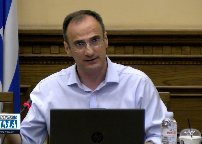 Αλέξανδρος Χρυσάφη: ΜΟΝΟ με "μπάρμπα" στην Κορώνη μπορείς να βρεις δουλειά στον Δήμο Σερρών...