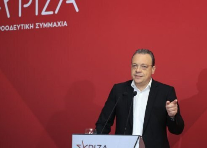 Στη συναυλία του Ανδρέου ο Φάμελλος - Τέλος οι συνεργασίες ΠΑΣΟΚ και ΣΥΡΙΖΑ;