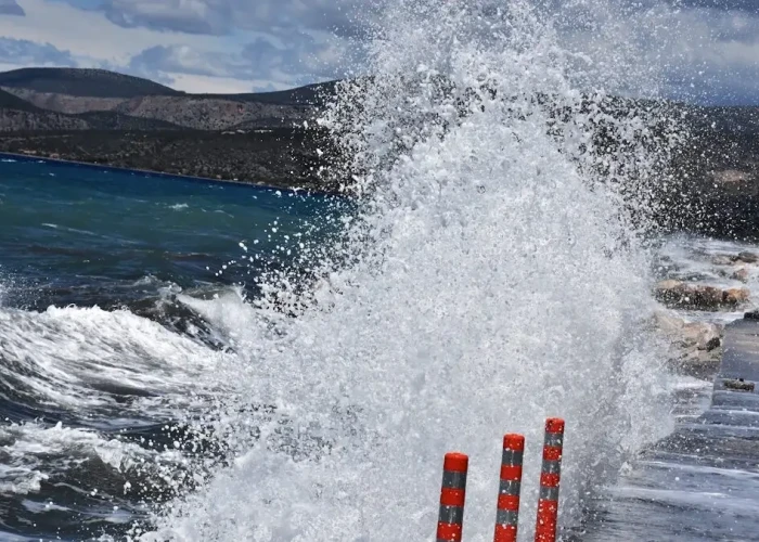 Καιρός αύριο: Έως τους 34 βαθμούς η θερμοκρασία – Άνεμοι έως 7 μποφόρ