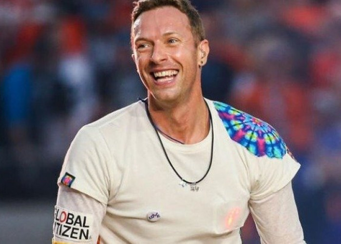 Coldplay: Ο Κρις Μάρτιν είχε προειδοποιήσει το κοινό για την ύπαρξη κάμερας