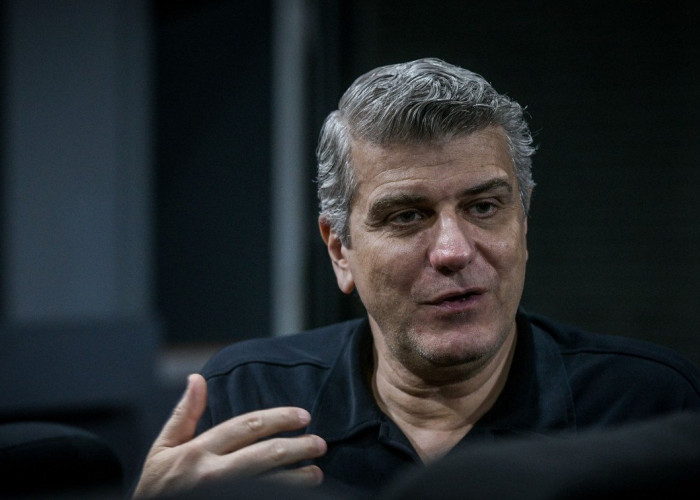 Έξαλλος ο Βλαδίμηρος Κυριακίδης στα Χανιά: «Ντροπή τους, να μην ξαναρθούμε» (vid)