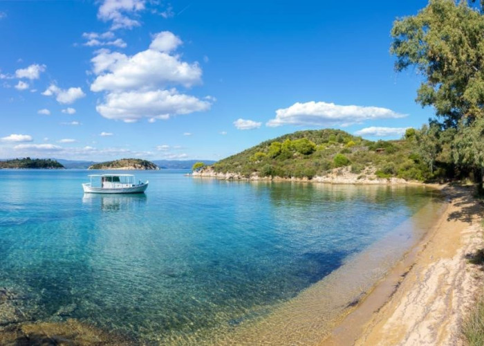 Χαλκιδική: Μείωση επισκεψιμότητας και δαπάνης φέτος λένε οι επιχειρηματίες