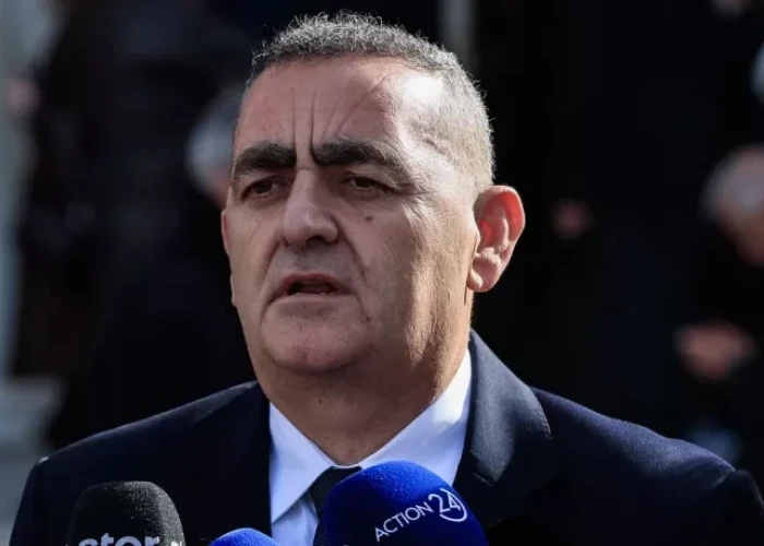 Φρέντι Μπελέρης- Ο πολιτικός καιροσκοπισμός σε όλο του το μεγαλείο