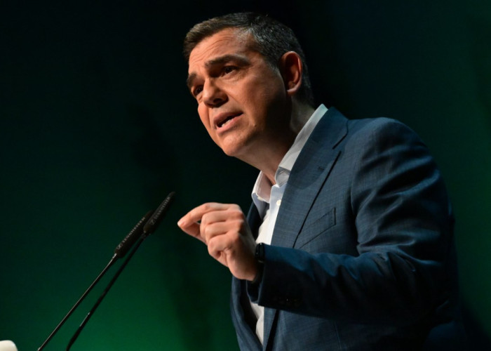 Το βιβλίο του Τσίπρα και οι παρουσιάσεις ανά νομό…